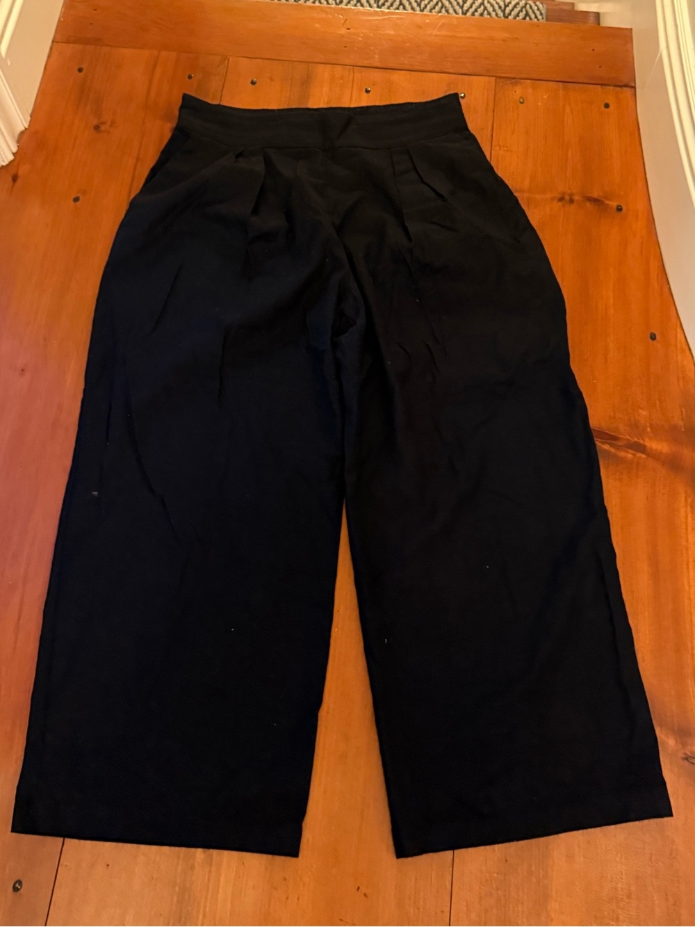 High-Waist Wide Leg Black Linen Pleated Pants